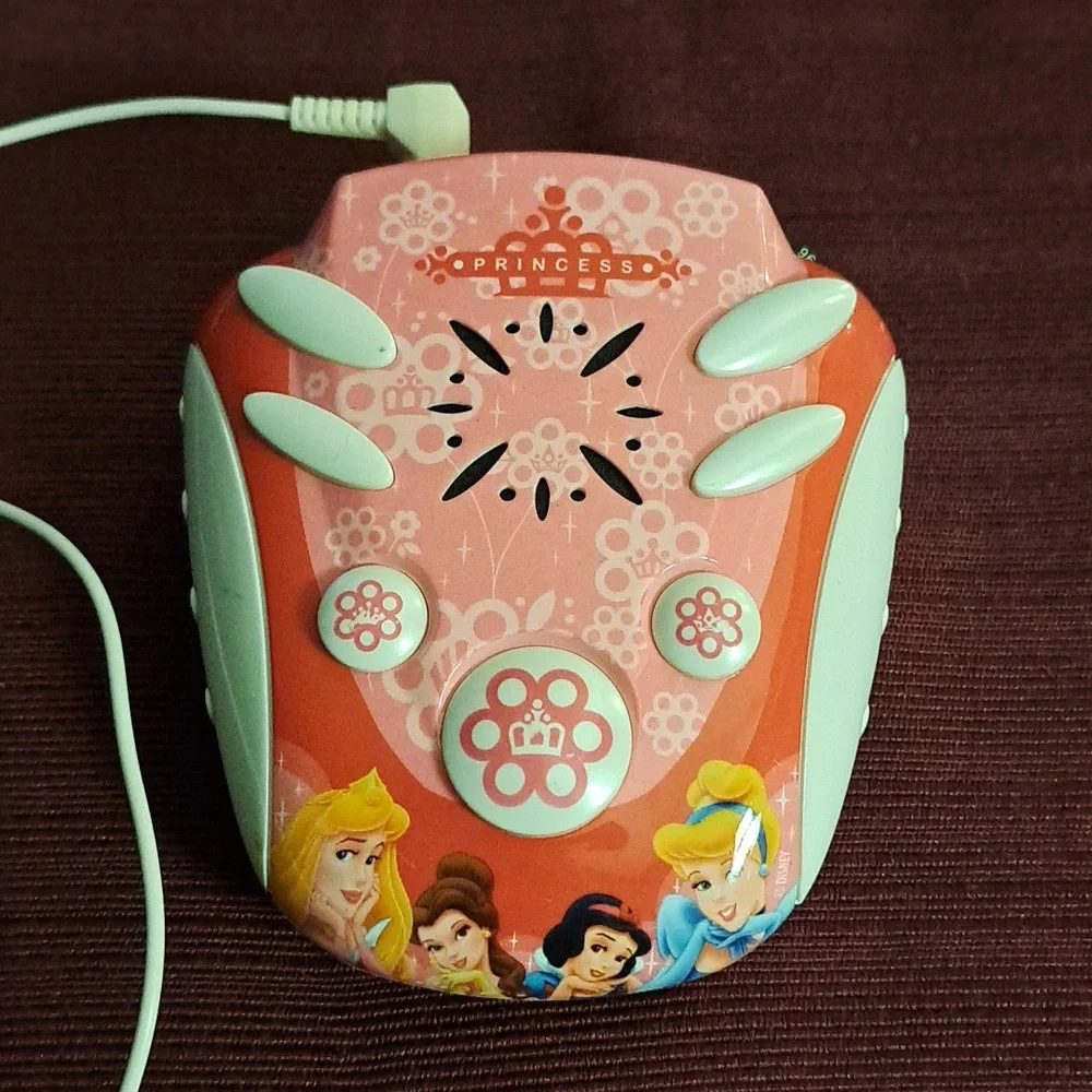 Disney Princess FM Radio with Headset Microphone & Amplifier. - Picture 2 of 8
